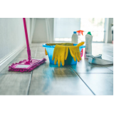 limpeza de piso antiderrapante preço Betim